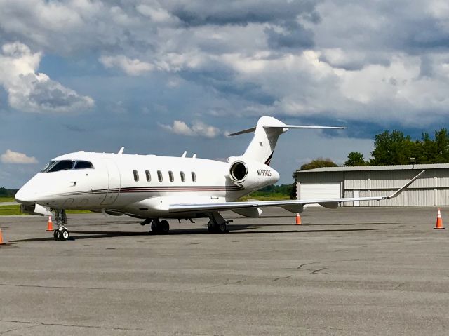 Challenger 300/350 N799QS