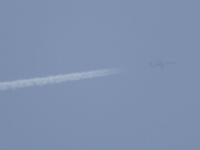 Learjet 60 N80LJ