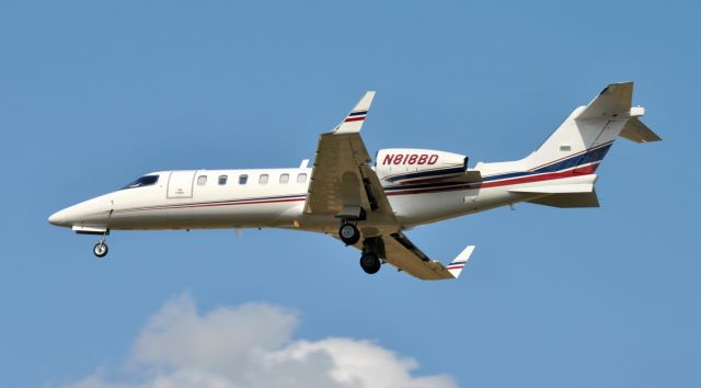 Learjet 45 N818BD