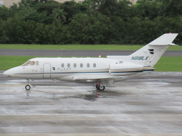 Hawker 800XP N818LX