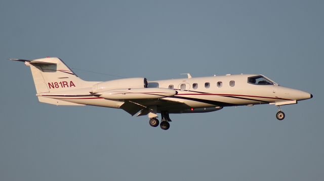 Lear 35 N81RA