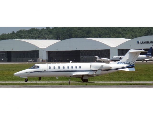 Learjet 45 N826CA