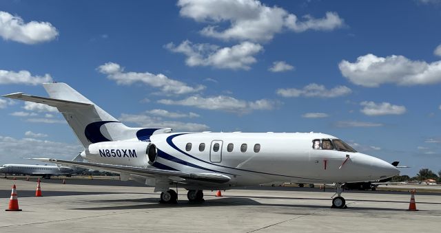 Hawker 800XP N850XM