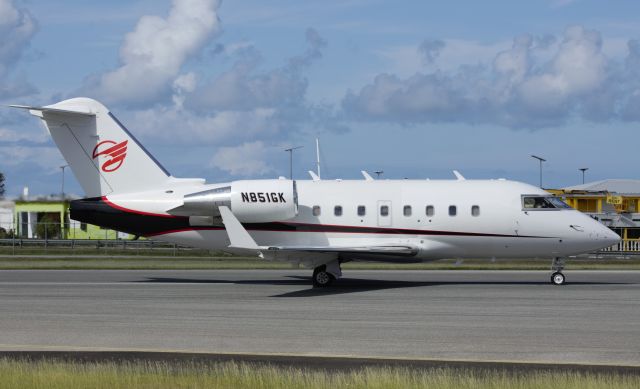 Challenger 604 N851GK