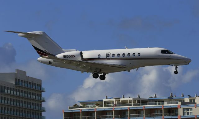 Citation Longitude N855QS