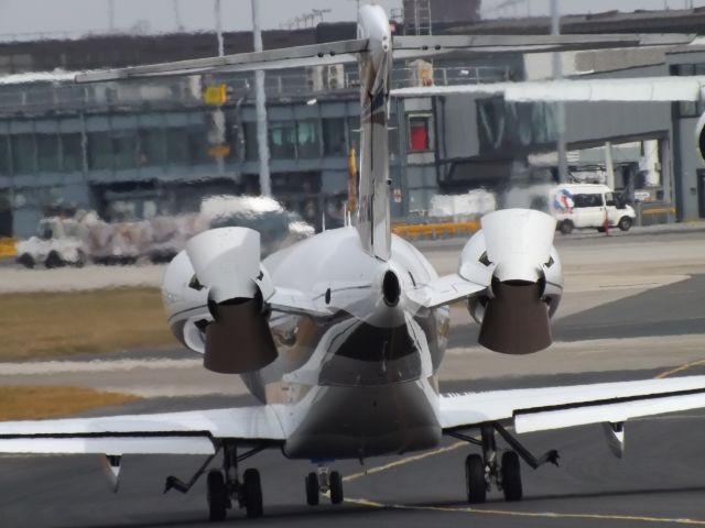 Challenger 300/350 N866TM