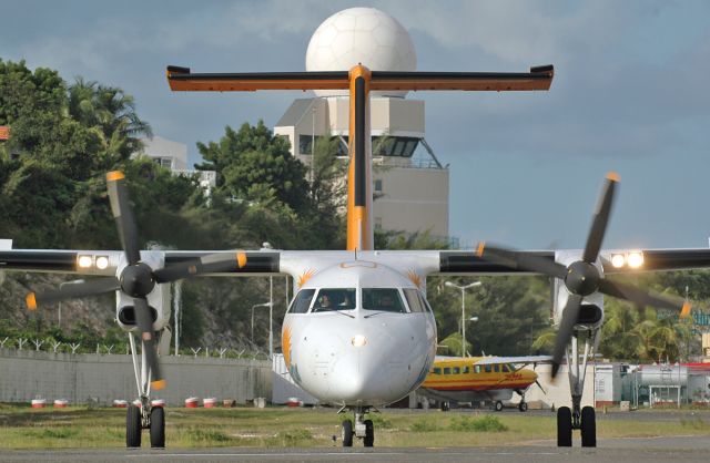 Challenger 300/350 N881CC