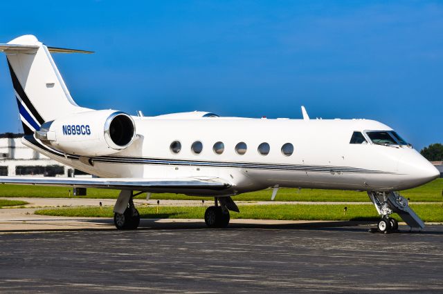 Gulfstream GIV N889CG