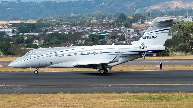 Gulfstream G280	 N889MR