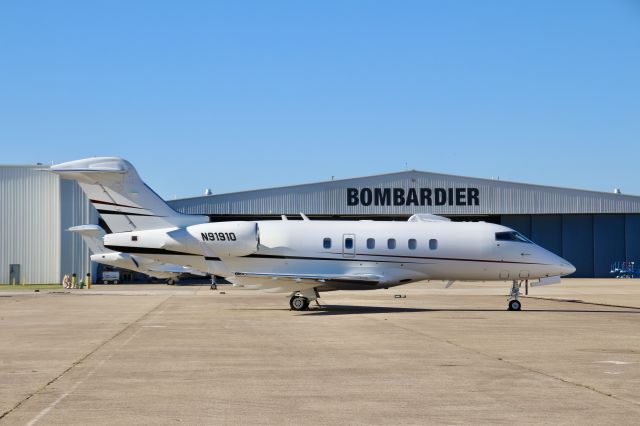 Challenger 300/350 N91910