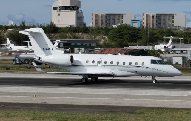Gulfstream G280	 N96FT